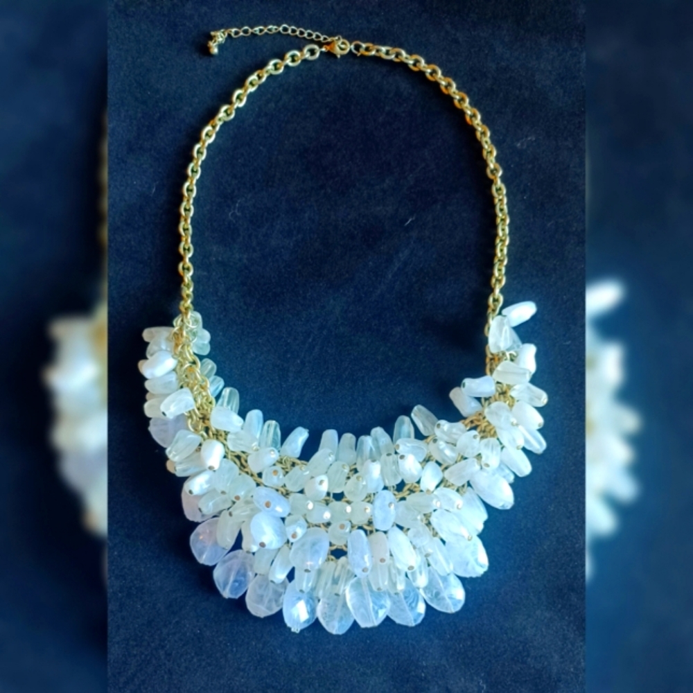 Crushed Ice Cluster Bead Statement Necklace White & Gold